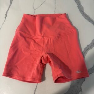 ALO Yoga Women's Coral Shorts